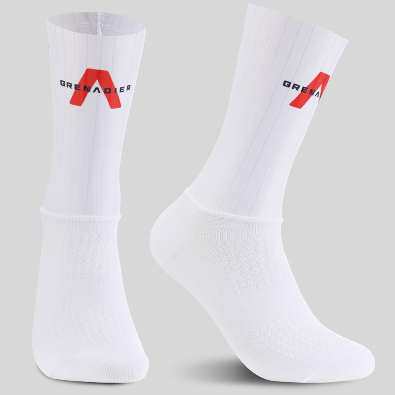 ถุงเท้าปั่นจักรยานกันลื่นไร้ตะ - Sock Garter Men บทวิจารณ์และราคา