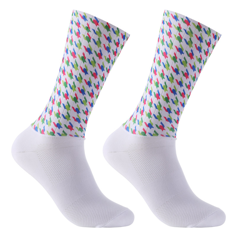 ถุงเท้าปั่นจักรยานกันลื่นไร้ตะ - Sock Garter Men บทวิจารณ์และราคา